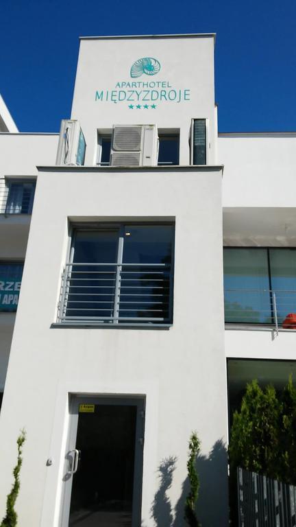 Holiday Home Loft Z Antresola I Balkonem Przy Plazy 米兹多洛杰 外观 照片
